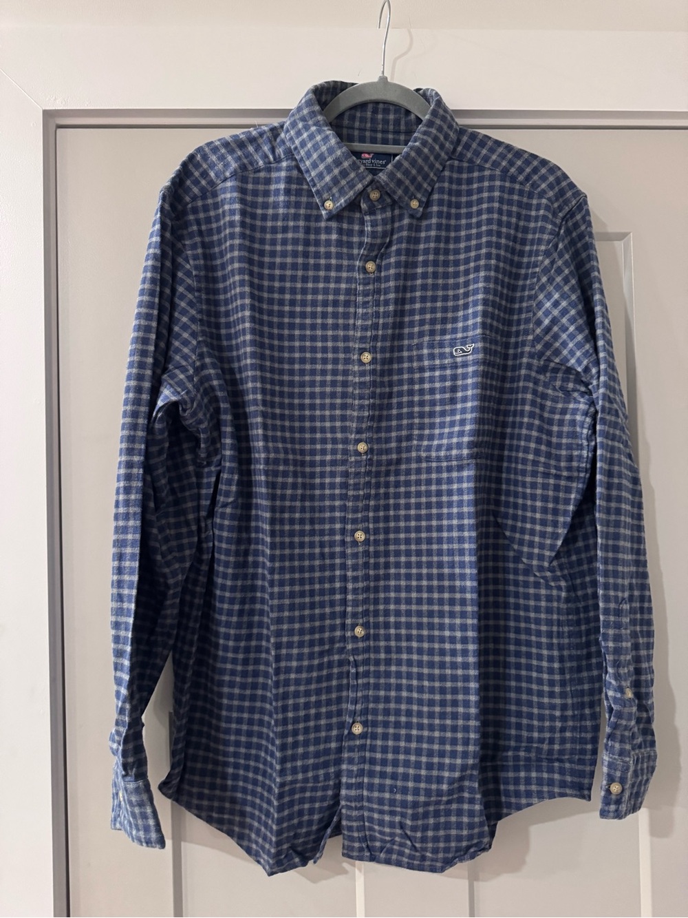 Vineyard Vines Men's Navy and Light Blue Plaid Button-Down Shirt